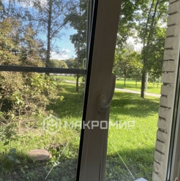 Продажа 1-комн квартиры на вторичном рынке Будапештская улица,  д. 26
