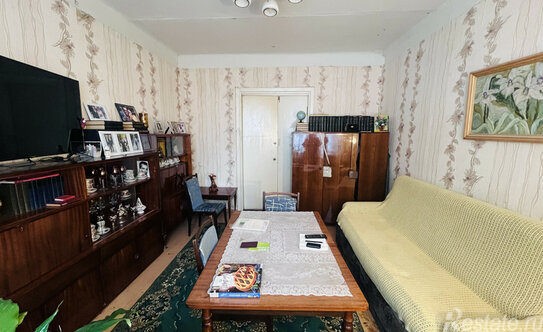 Продажа 3-комн квартиры на вторичном рынке Сергиево-Посадский городской округ, Комсомольская улица,  д. 9