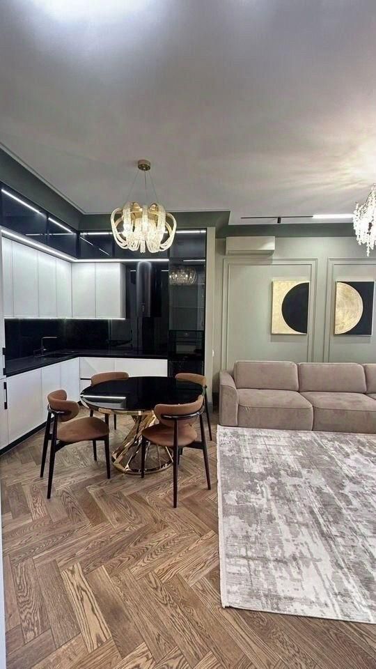 Аренда 4-комн квартиры на вторичном рынке улица Костикова,  д. 4к5