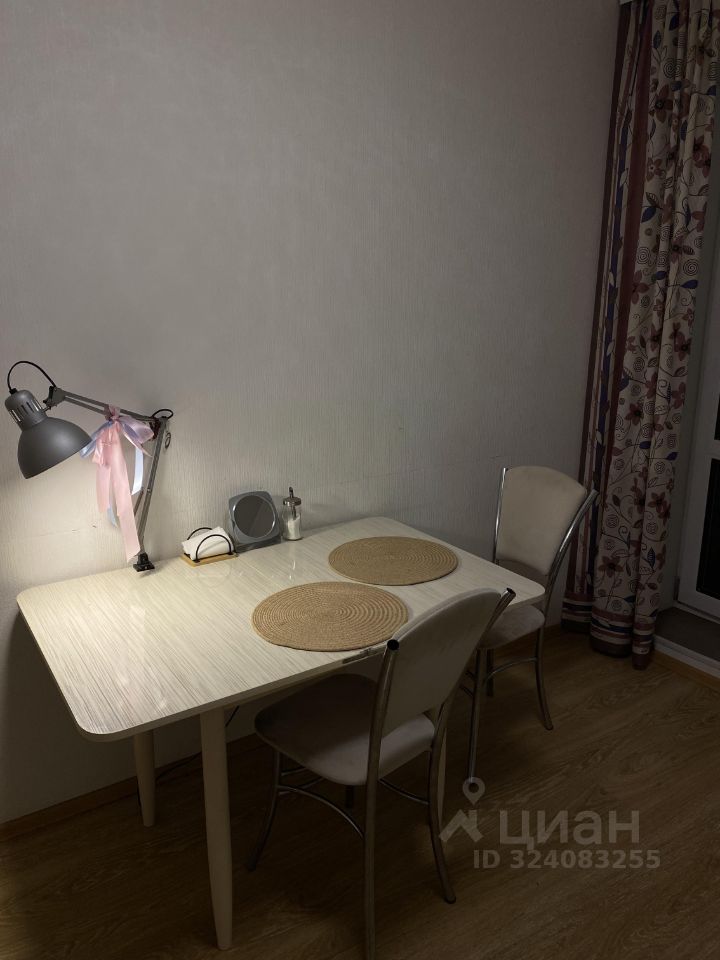 Аренда 1-комн квартиры на вторичном рынке Мурино, улица Шоссе в Лаврики, 59к2