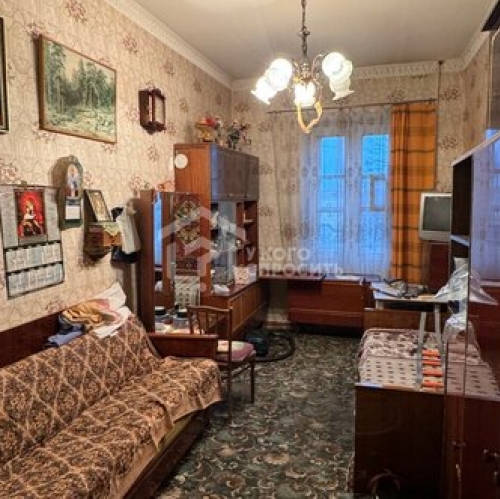 3-комн квартира Кировский район, Клубная улица,  д. 1