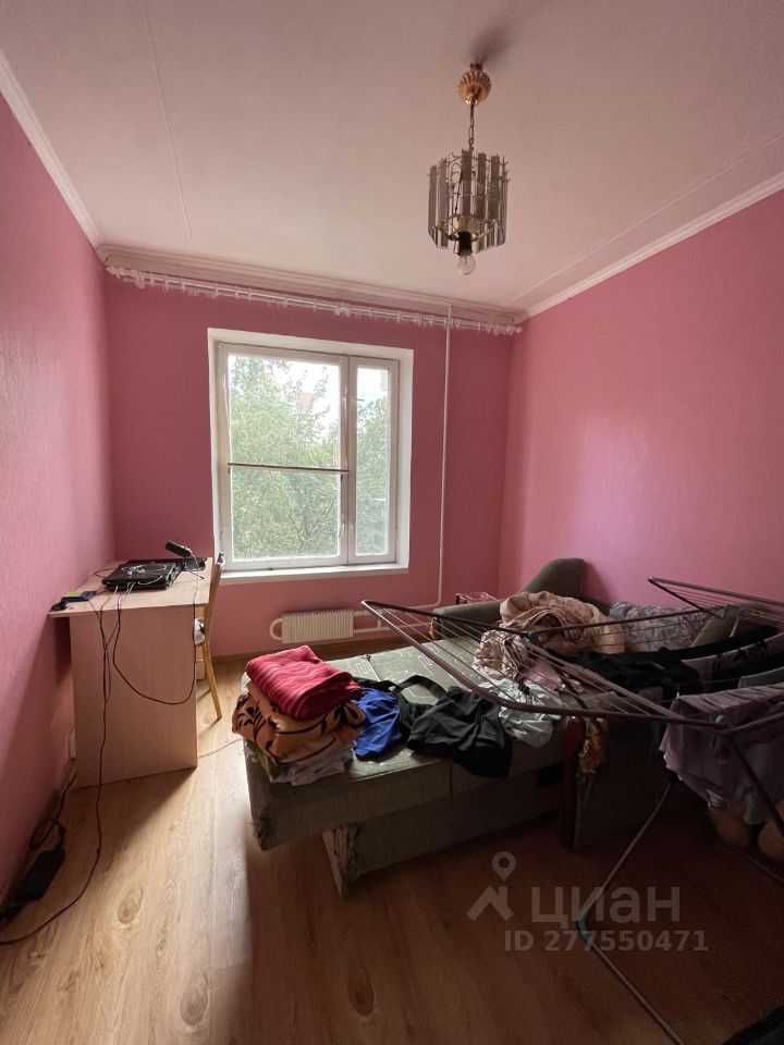 Продажа 2-комн квартиры на вторичном рынке Абрамцевская улица,  д. 3Б