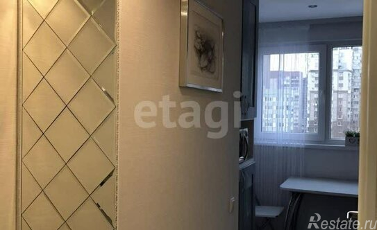 Продажа 3-комн квартиры на вторичном рынке проспект Испытателей,  д. 11 к1