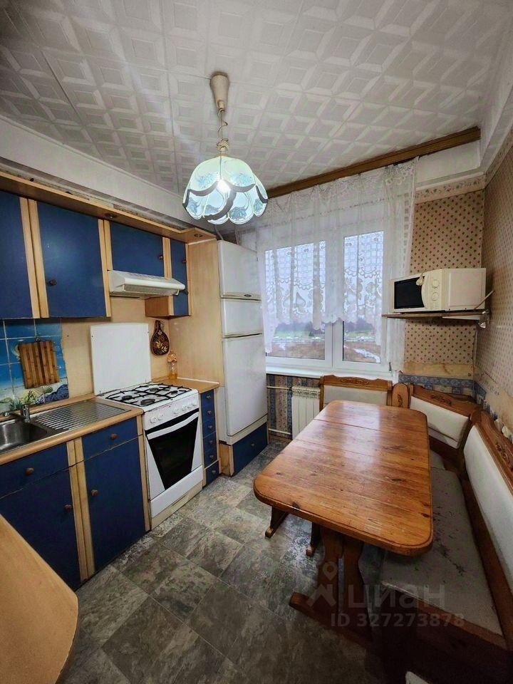 Продажа 3-комн квартиры на вторичном рынке Светлановский проспект, 48/19