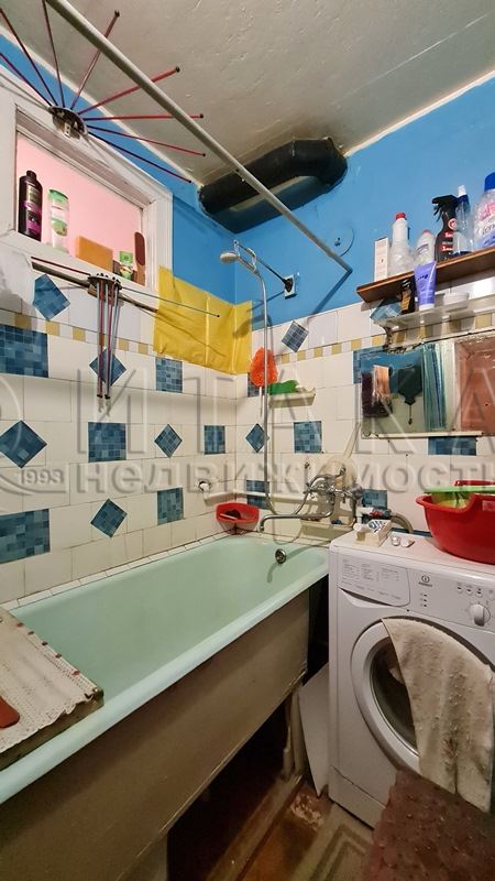 Продажа 2-комн квартиры на вторичном рынке Выборг, Советская,  д. 10