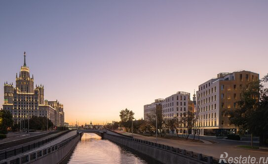 Продажа 3-комн квартиры на вторичном рынке Серебрянический пер,  д. 4/3,  к. 2