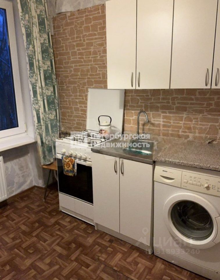 Продажа 2-комн квартиры на вторичном рынке Колпино, улица Вавилова, 22