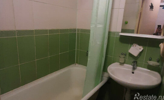 Аренда 1-комн квартиры на вторичном рынке ул Купчинская,  д. 6,  к. 2