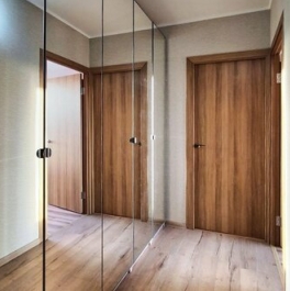 Продажа 3-комн квартиры на вторичном рынке Дунайский пр-кт,  д. 42/79,  к. 1