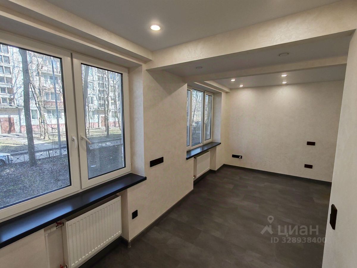 Продажа 1-комн квартиры на вторичном рынке улица Ленсовета, 74