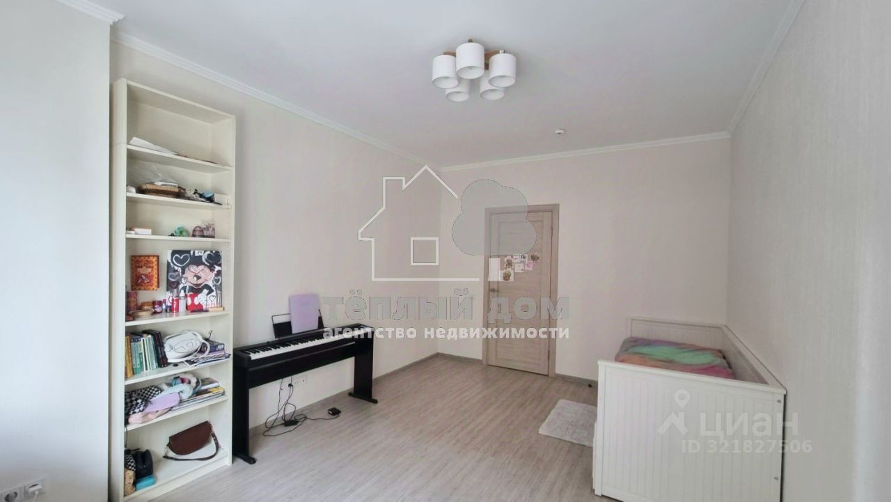 Продажа 2-комн квартиры на вторичном рынке Староалексеевская улица, 3