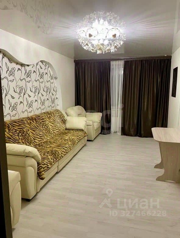 Продажа 3-комн квартиры на вторичном рынке Новлянский мкр, улица Кагана, 27/10