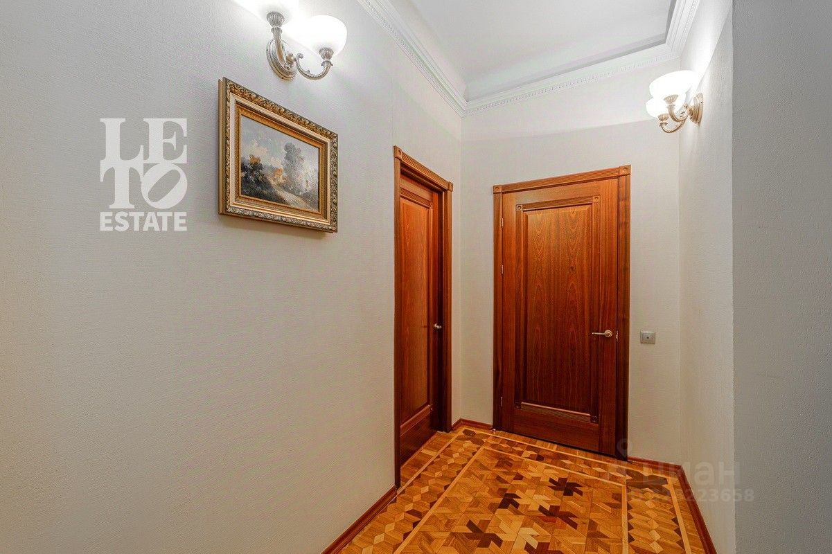 Продажа 4-комн квартиры на вторичном рынке улица Арбат, 51С2