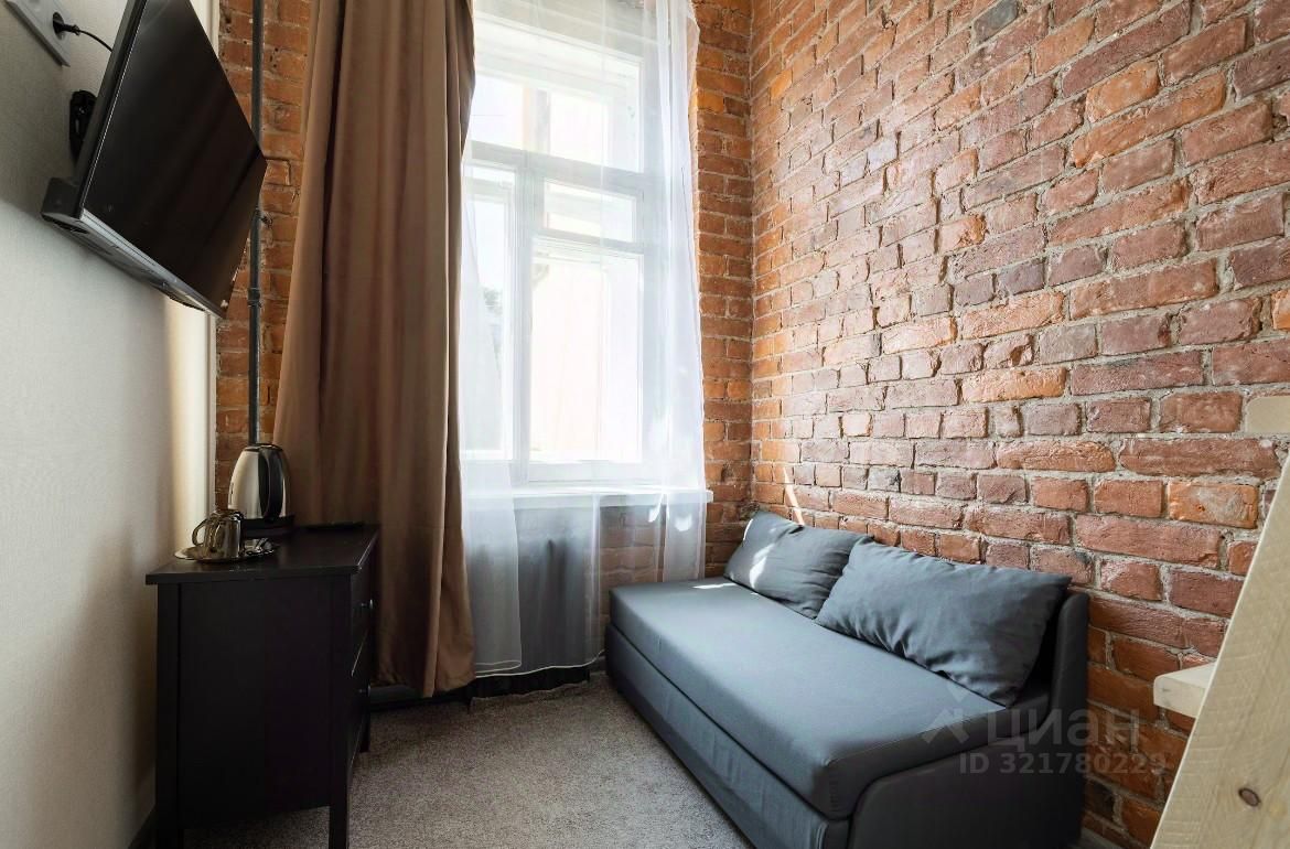 Аренда студии 9-я Васильевского острова линия, 30