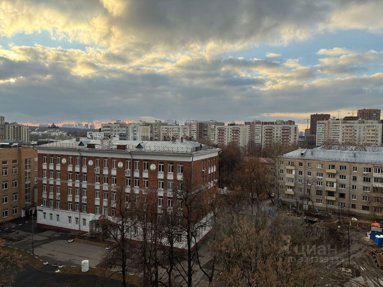 Продажа 1-комн квартиры на вторичном рынке Никитинская улица, 9