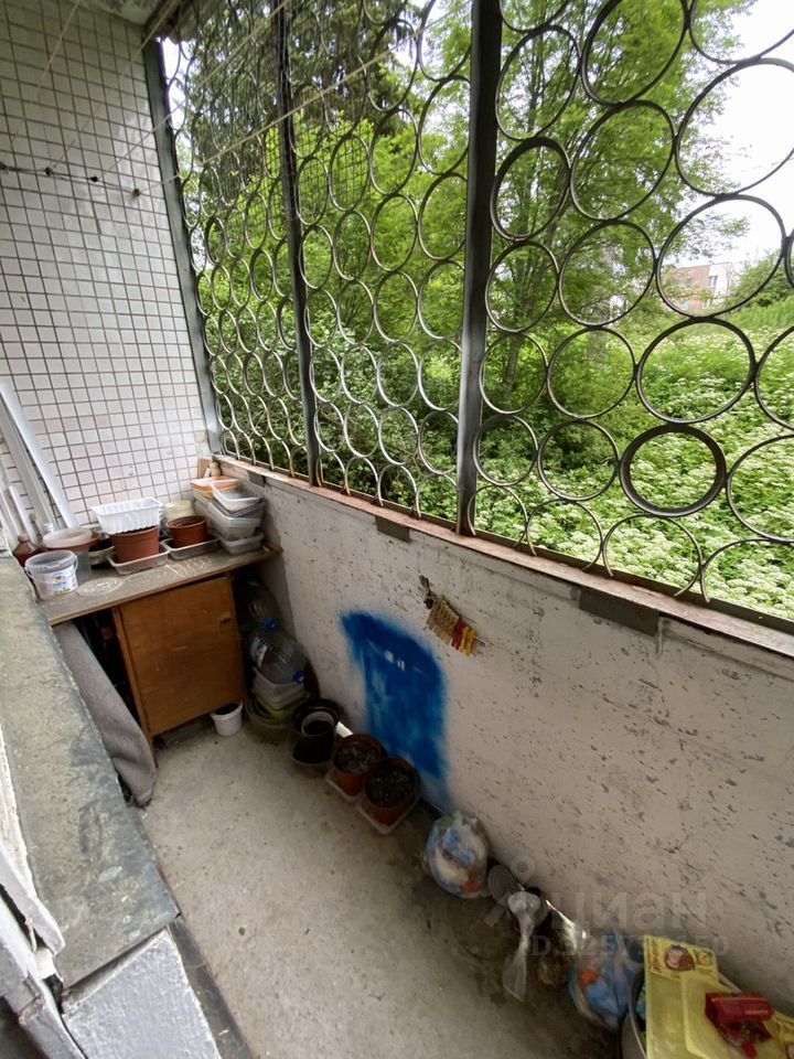 Продажа 3-комн квартиры на вторичном рынке пос. Селезнево, улица Центральная, 8