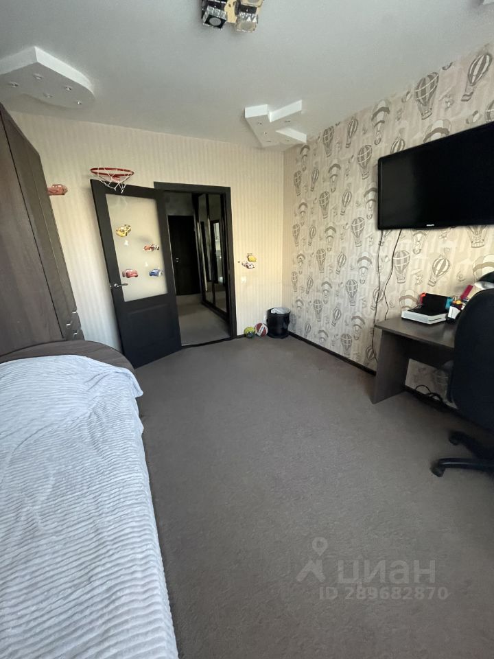 Продажа 3-комн квартиры на вторичном рынке Богородский мкр, Щелково,  д. 16