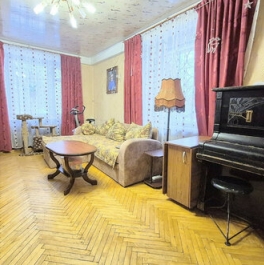 Продажа 4-комн квартиры на вторичном рынке проспект Сизова,  д. 20 к2