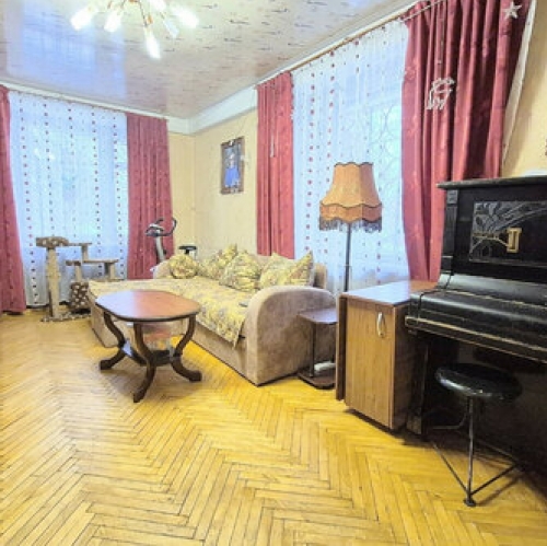 4-комн квартира проспект Сизова,  д. 20 к2