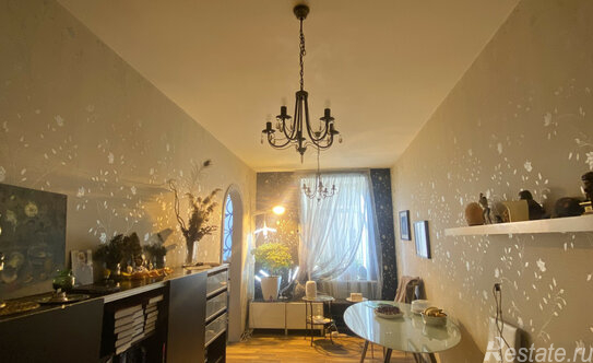 Продажа 4-комн квартиры на вторичном рынке 14-я линия