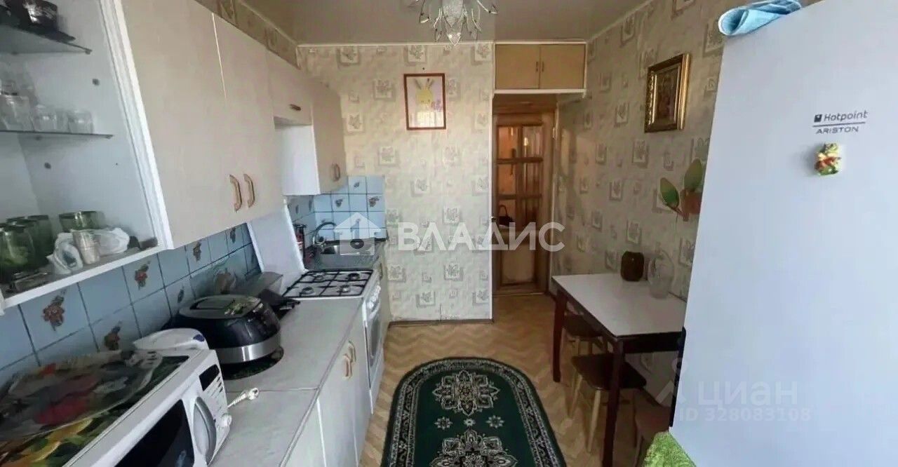 Продажа 2-комн квартиры на вторичном рынке Одинцово, улица Маршала Неделина, 9