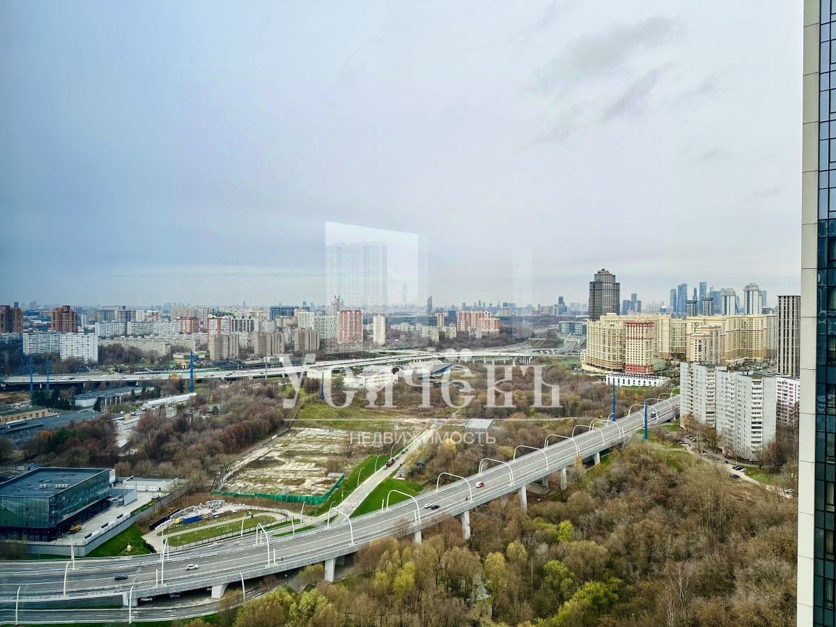 Продажа 4-комн квартиры на вторичном рынке Мичуринский проспект, 56