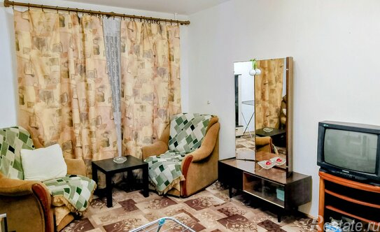 Продажа 1-комн квартиры на вторичном рынке улица Передовиков,  д. 37