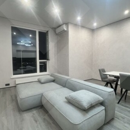 Продажа 4-комн квартиры на вторичном рынке улица Архитектора Власова