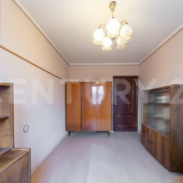Продажа 3-комн квартиры на вторичном рынке Перекопская улица,  д. 22