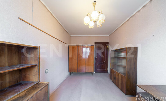 Продажа 3-комн квартиры на вторичном рынке Перекопская улица,  д. 22