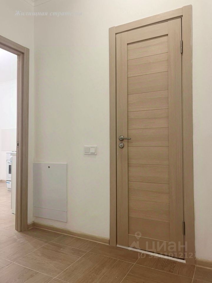 Продажа 2-комн квартиры на вторичном рынке улица Лавочкина, 8А