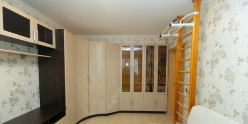 2-комн квартира улица Адмирала Лазарева,  д. 62