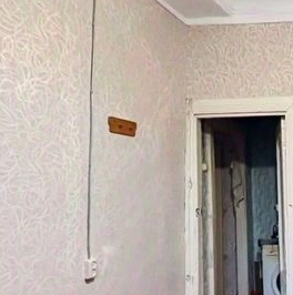 Продажа 2-комн квартиры на вторичном рынке пос. Парусинка, Ивангород, улица Текстильщиков, 4