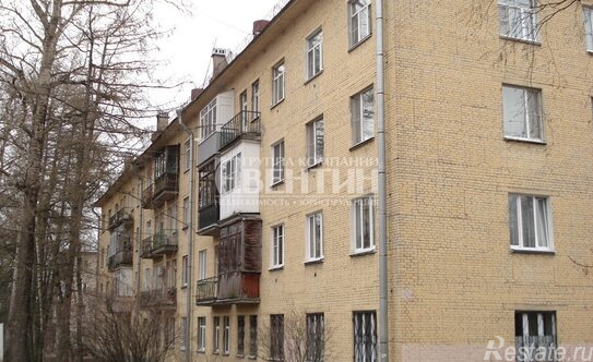 Продажа 2-комн квартиры на вторичном рынке Сапёрная улица,  д. 6