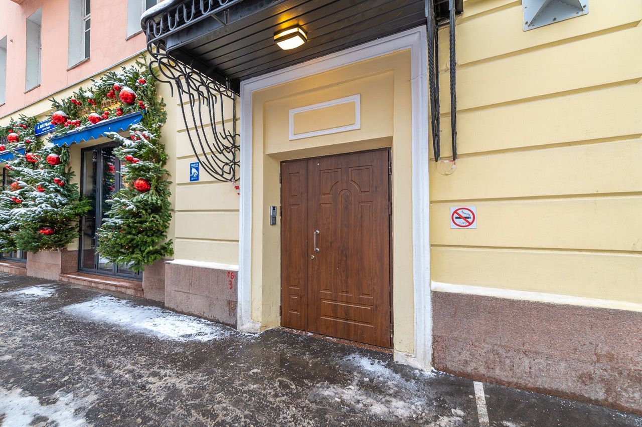 Аренда 2-комн квартиры на вторичном рынке Малая Бронная улица, 27/14