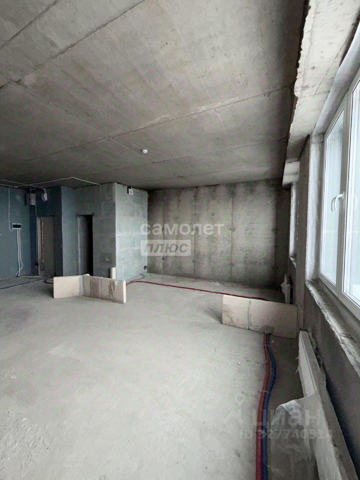 Продажа 2-комн квартиры на вторичном рынке Новогиреевская улица, 5Ак2
