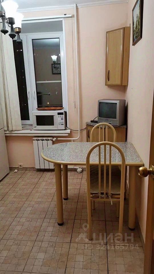 Аренда 2-комн квартиры на вторичном рынке проспект Андропова, 17к1