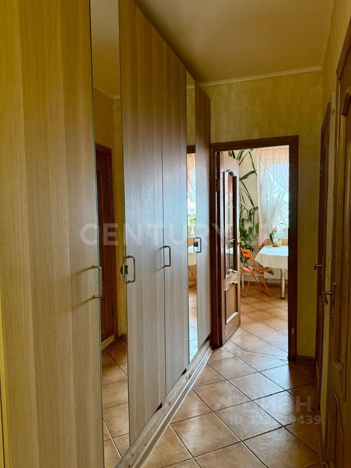 Продажа 3-комн квартиры на вторичном рынке Барвихинская улица, 4К2