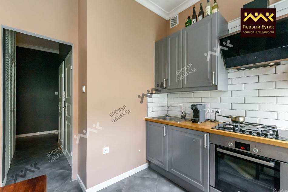 Продажа 2-комн квартиры на вторичном рынке 9-я Советская ул,  д. 15