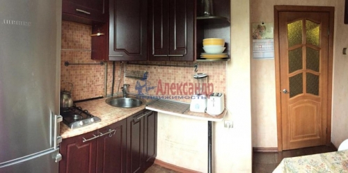 2-комн квартира Петергоф г., Братьев Горкушенко ул. ,  д. 9,  к. 1