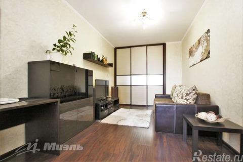 Продажа 1-комн квартиры на вторичном рынке ВНИИССОК, ул. Михаила Кутузова,  д. 5