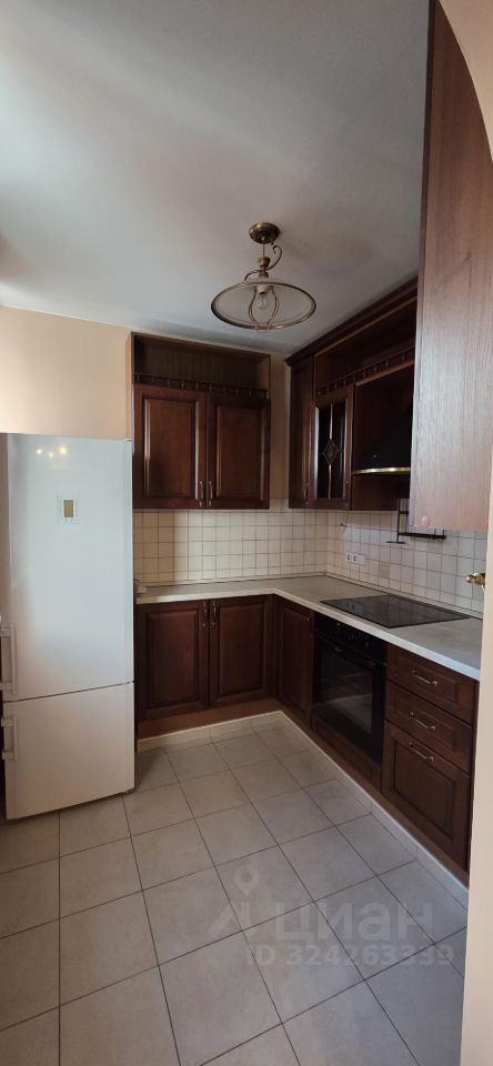 Аренда 2-комн квартиры на вторичном рынке Кропоткинский переулок, 9