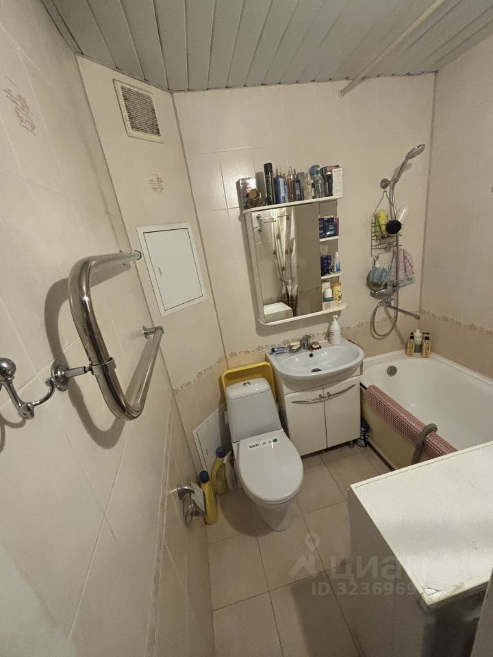 Продажа 3-комн квартиры на вторичном рынке бульвар Яна Райниса, 11