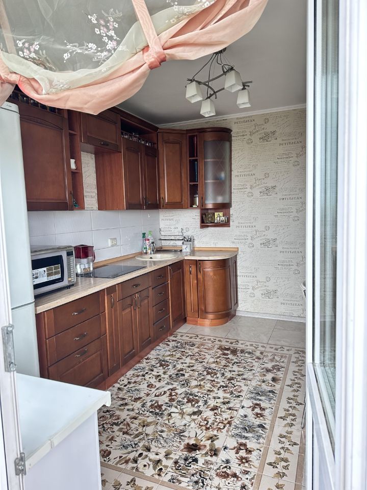 Аренда 1-комн квартиры на вторичном рынке дорога Кушелевская, 7к4