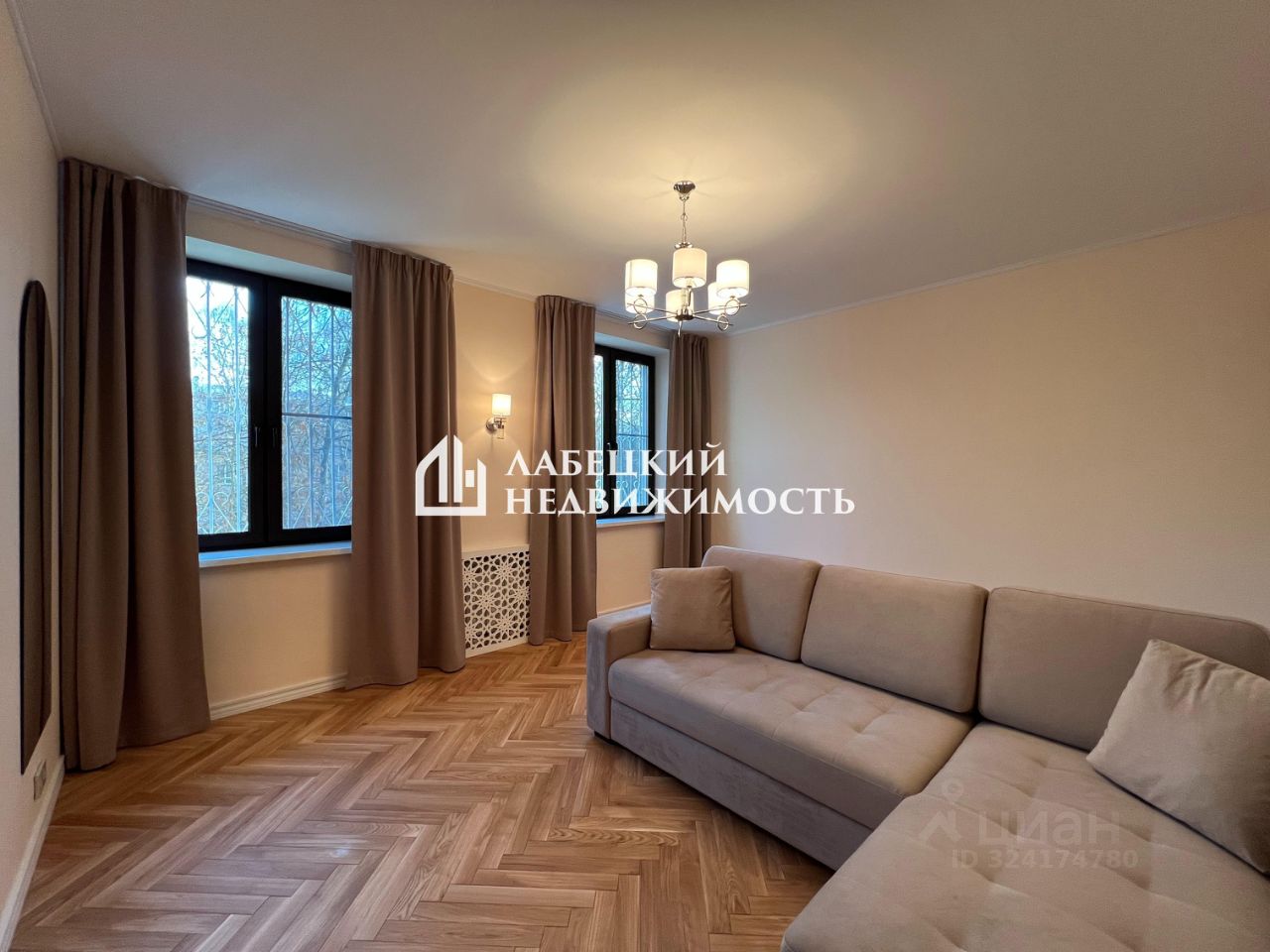 Продажа 3-комн квартиры на вторичном рынке улица Ивана Бабушкина, 12К3