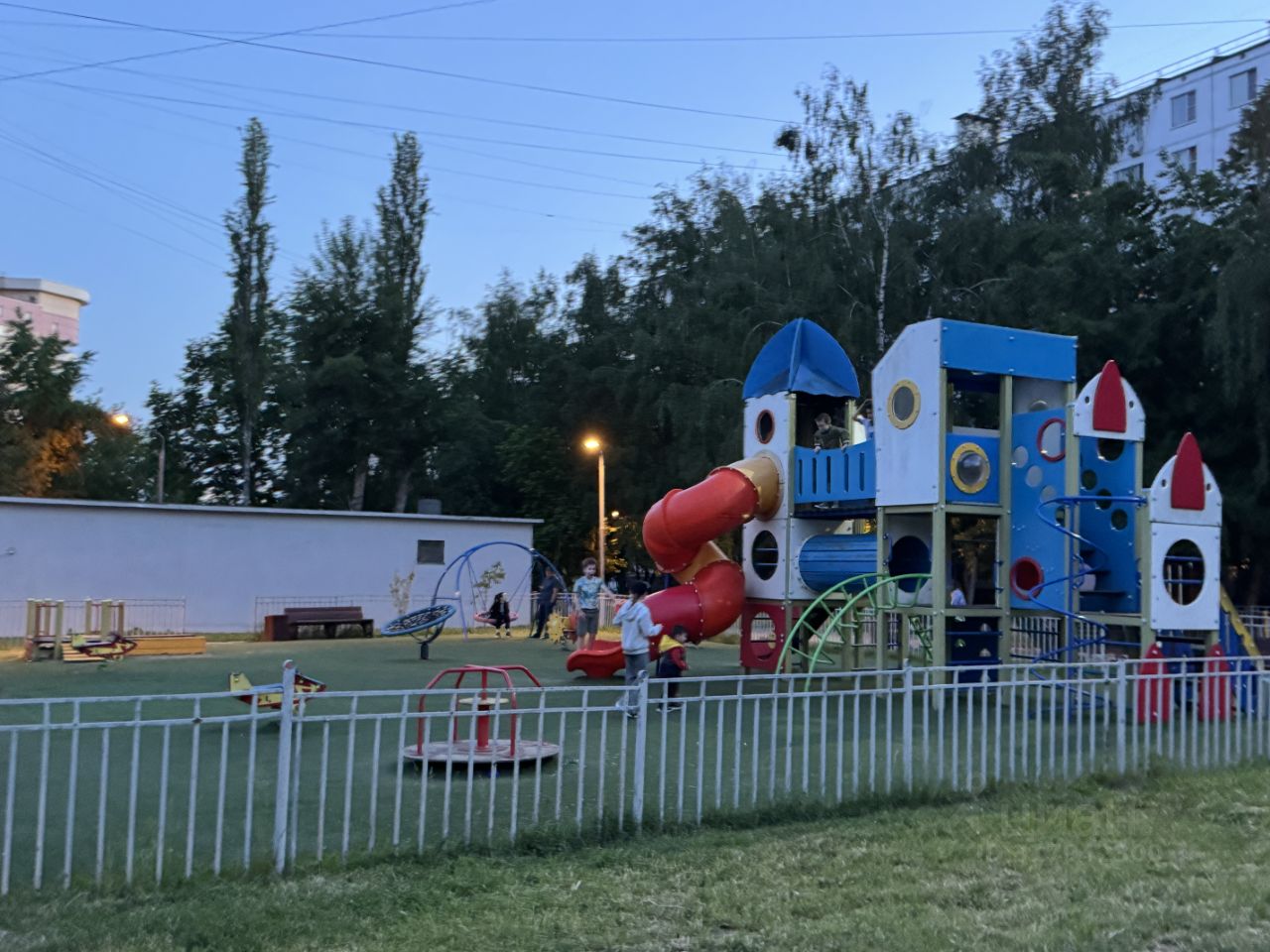 Продажа 2-комн квартиры на вторичном рынке Севастопольский проспект, 51К3