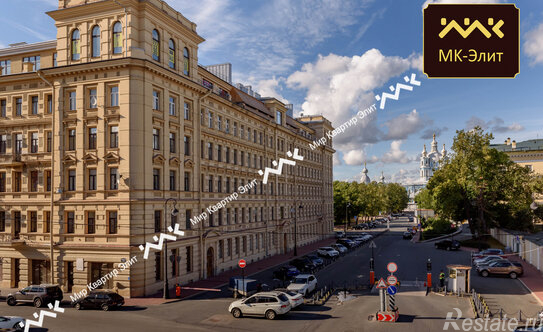 Продажа 4-комн квартиры на вторичном рынке Смольный пр-кт,  д. 13