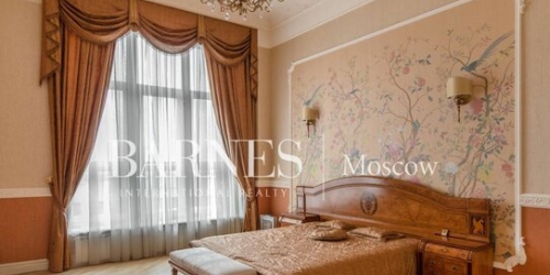 3-комн квартира Чапаевский переулок,  д. 3