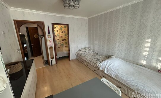 Продажа 1-комн квартиры на вторичном рынке Орехово-Зуевский городской округ, улица Калинина,  д. 4 к1