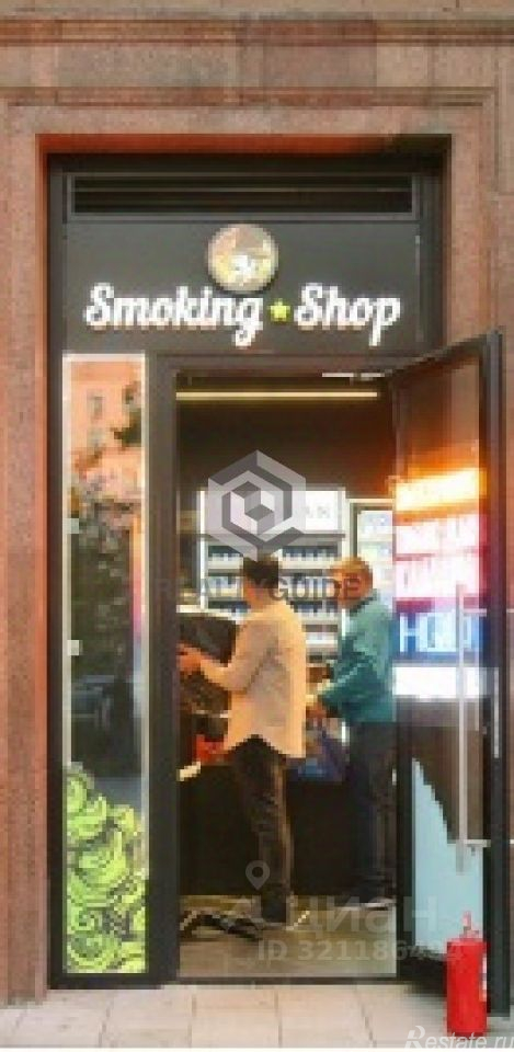 Продажа торгового помещения Тверская улица,  д. 19